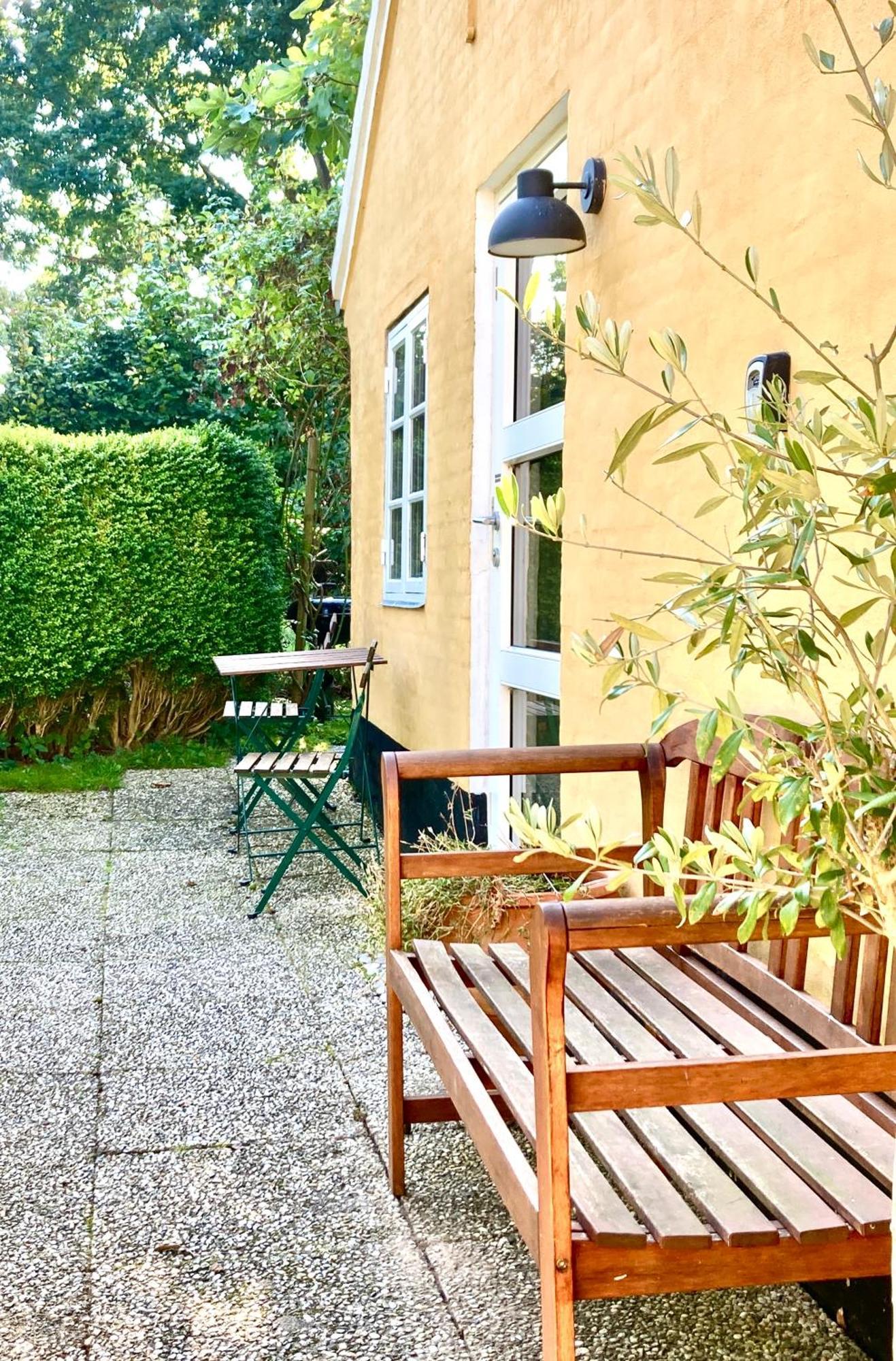 Den Gamle Skomager Hytte Ved Slotssoen Grasten Bagian luar foto